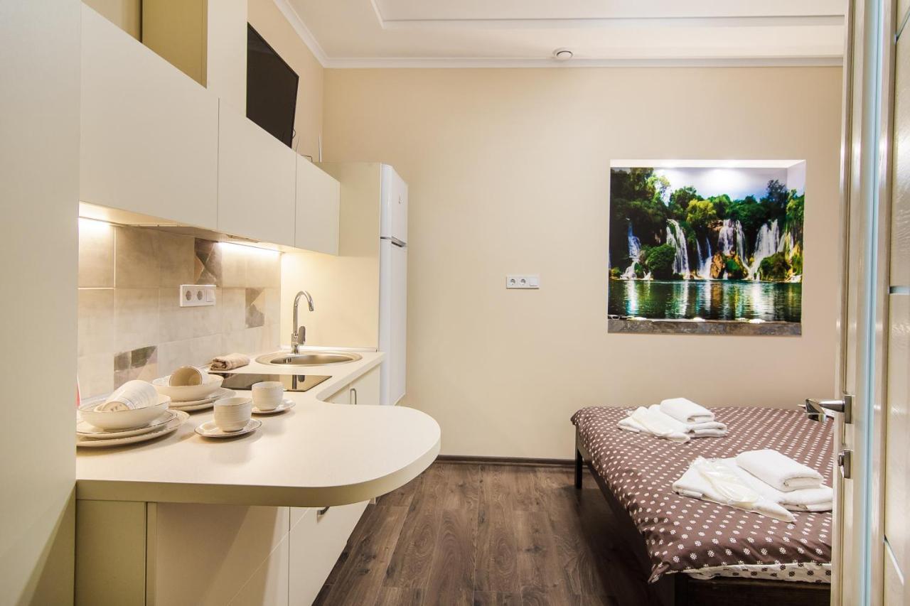 Art Apartments On Deribasovskaya Odesa Exterior photo